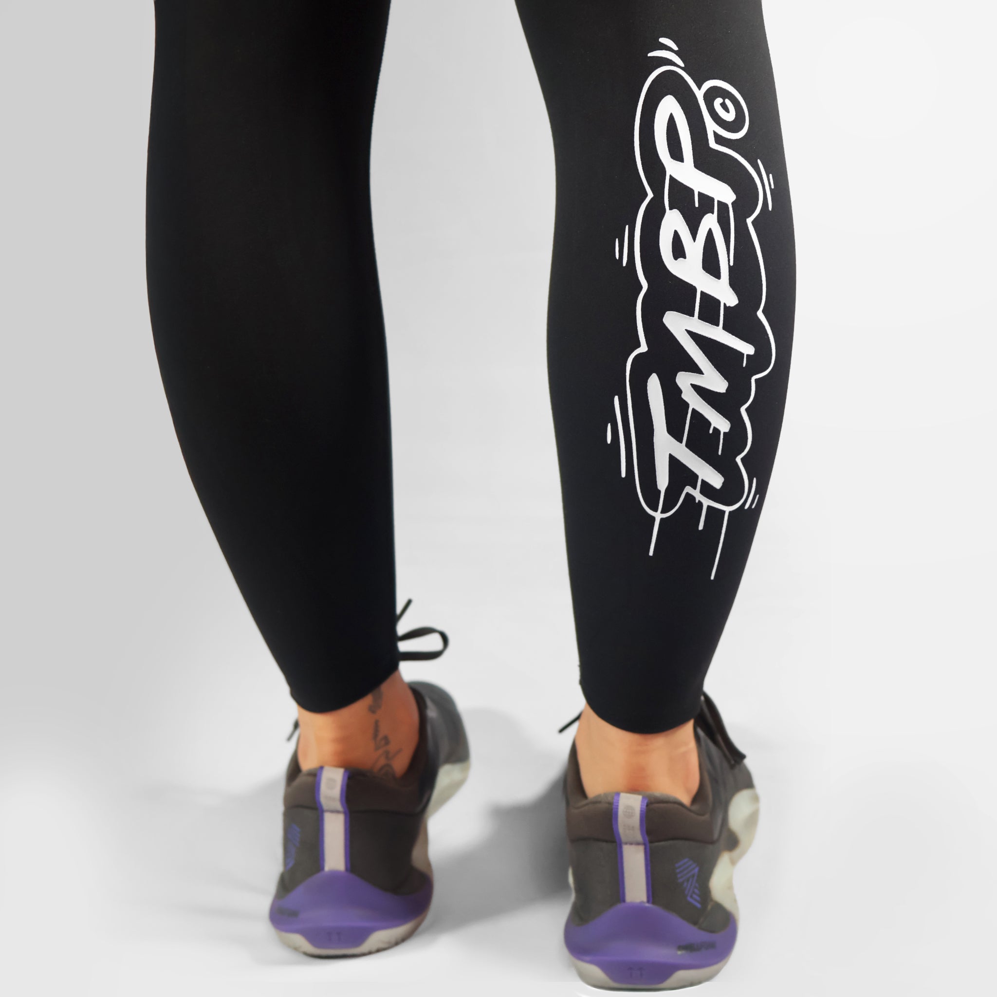 Move Better Icon - Full Length Leggings - White Print (DUC)